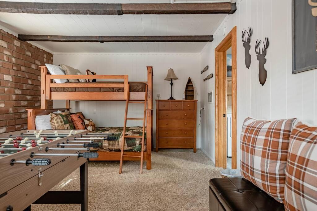 Hot Tub*Kids Room*Family Cabin Big Bear City Bagian luar foto